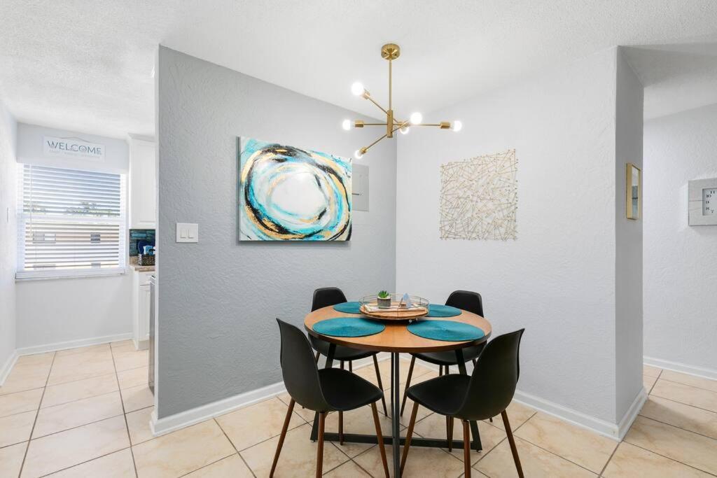 Ocean 25 - Waveside Indian Harbour Beach